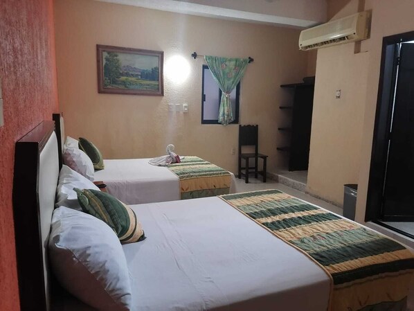Double Room | Free WiFi - Merida D3 (Veracruz)