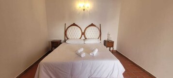 华丽双人房, 露台, 庭院景观 | 免费 WiFi