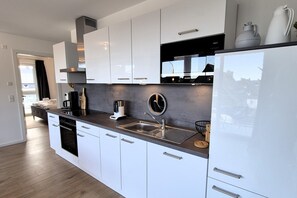 アパートメント | 専用キッチン | 調理器具と食器