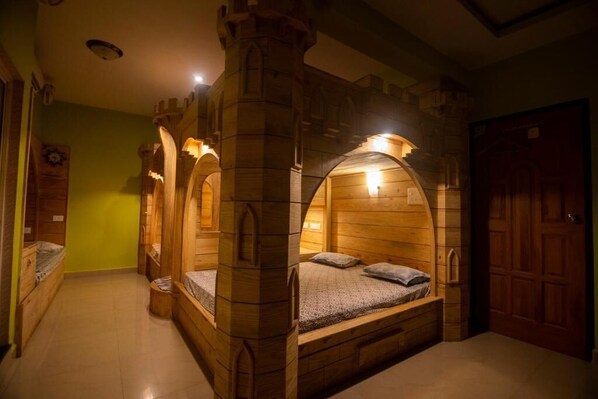 1 chambre, Wi-Fi, draps fournis