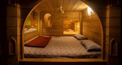 Godwill Casa Varca - Queen Studio