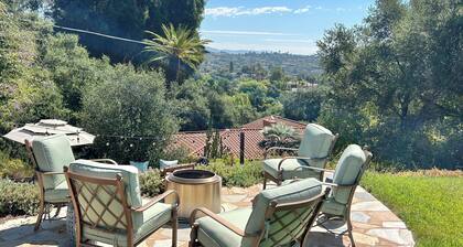 Quaint, peaceful guest suite with beautiful views