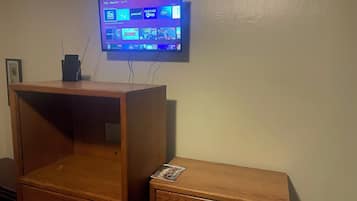Desk, free WiFi, bed sheets