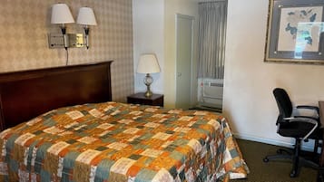 Habitación individual clásica | Escritorio, wifi gratis y ropa de cama