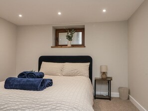 1 bedroom, individually decorated, individually furnished, free WiFi - Betsy's Burrow (Bridlington)