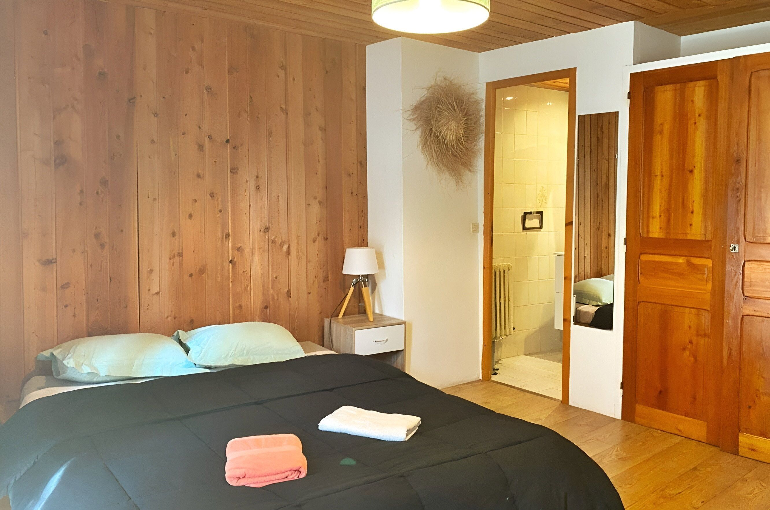 1 chambre, Wi-Fi, draps fournis