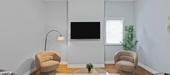 Cozy 1 Fam Home - 10 mins NYC