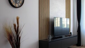 Apartamento, 2 quartos, acessível, vista para o jardim | Comodidades do quarto