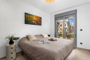 2 bedrooms, iron/ironing board, WiFi, wheelchair access - Luxury 2-bedroom 2-bathroom apartment in Cabo Roig area, Spain (Orihuela)