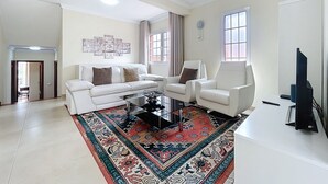 House - Santo Antonio View by Atlantic Holiday (Funchal)