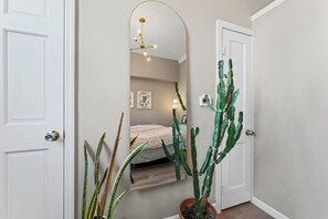 3 habitaciones, wifi gratis y ropa de cama 