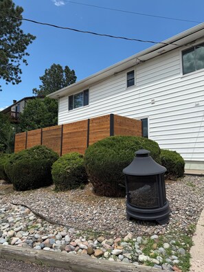 المنشأة من الخارج