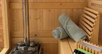 Warm Winter Gateway Private Sauna w Epic View