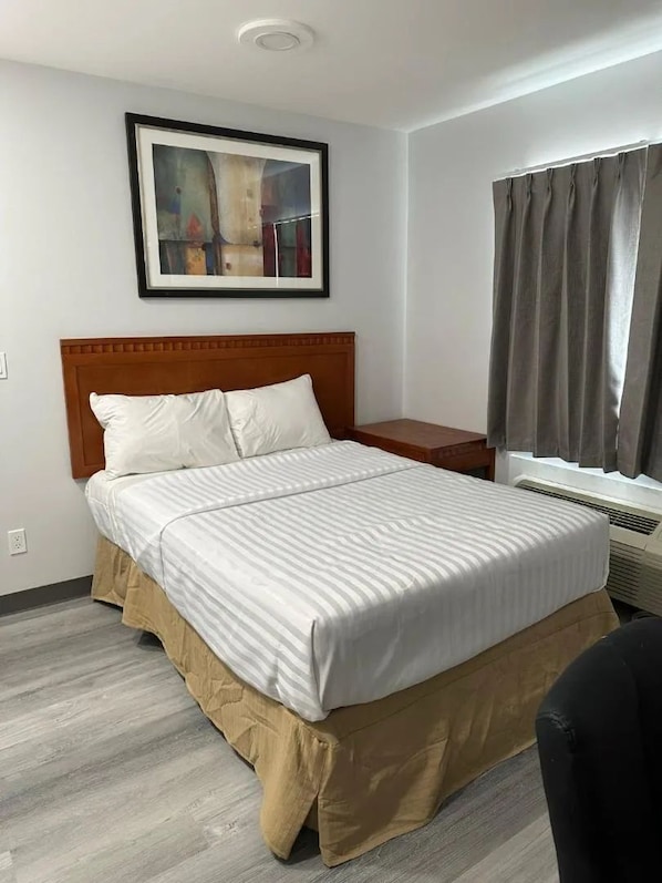 Superior Single Room, Balcony, Mountain View