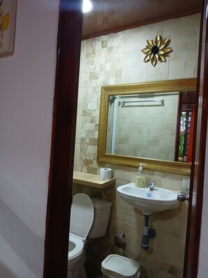 Savon, papier toilette