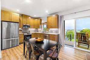 Comfort House, Bay View | In-room dining