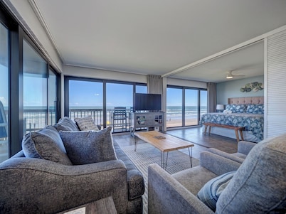 Corner Beachfront Condo: Stunning 270° Views. Wraparound Balcony. Heated Pool