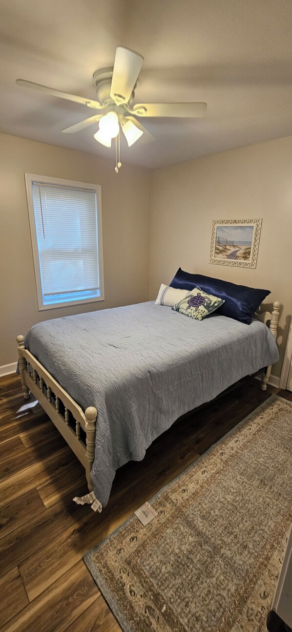 3 Schlafzimmer, kostenloses WLAN, Bettwäsche, Rollstuhlgeeignet