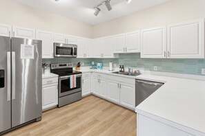 Microwave, oven, stovetop, dishwasher