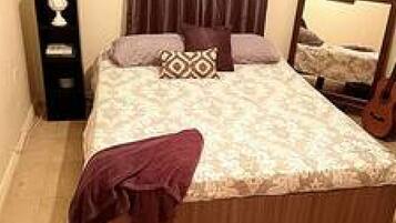 2 chambres, fer et planche Ă  repasser, Wi-Fi, draps fournis