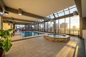 Pool - Downtown 1bd Sky Lounge Pool Gym  D (Minneapolis)