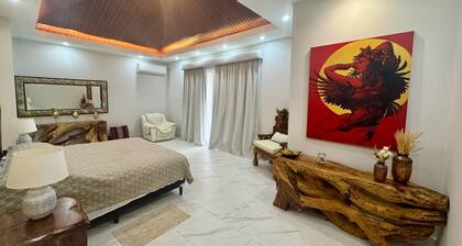 Beautiful house in Costa Pedas