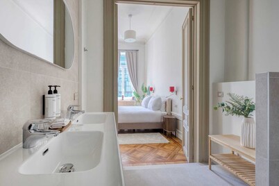 Sweett | Family Studio - C-12