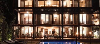 South Point Ocean - 8 bedroom Luxury Beach Villa