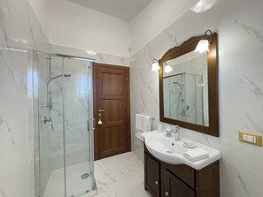 Bathroom - Relais Casale Corvo (Guglionesi)