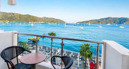 La Vita Hotel