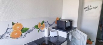 Beautiful family-friendly apartment by the lake