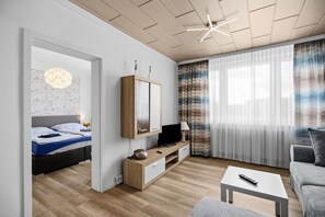 1 quarto, berço de viagem, Wi-Fi de cortesia, roupa de cama