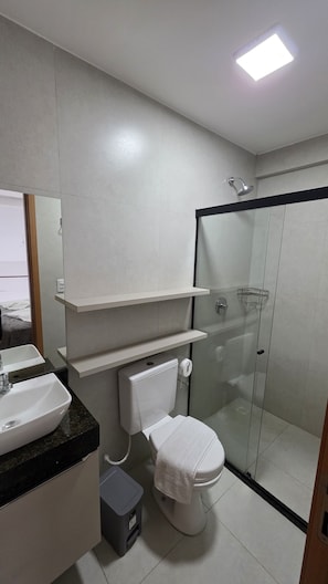 Classic Apartment, Garden View | Bathroom | Shower, towels, soap, toilet paper