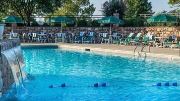 Indoor pool, outdoor pool