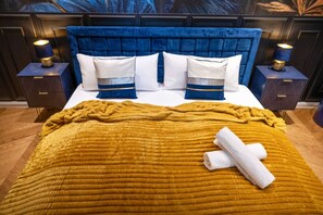 2 chambres, fer et planche à repasser, Wi-Fi, literie fournie