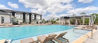 Landing Apartments Fort Myers near Olympia Pointe
