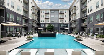 Landing Dallas Old East