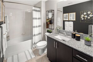 Apartment, 2 Bedrooms | Bathroom