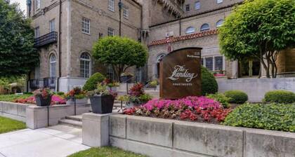 Landing Apartments Dayton