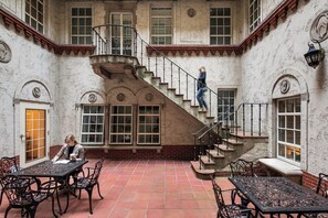 Courtyard - Landing Apartments Dayton (Dayton)