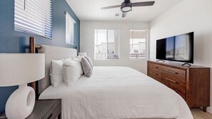 Departamento, 2 habitaciones | Decoración personalizada, muebles diferentes y ropa de cama