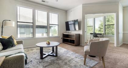 Landing Charlotte Apartments