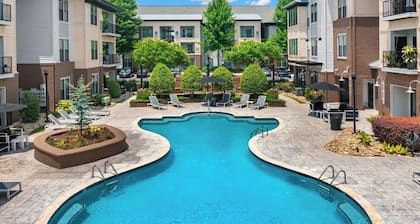 Landing Charlotte Apartments