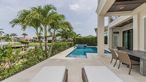 Uklassifisert bilde, 5 av 34, knapp