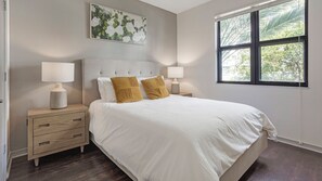 Décoration personnalisée, ameublement personnalisé, draps fournis