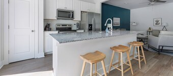 Landing Apartments Chamberlain