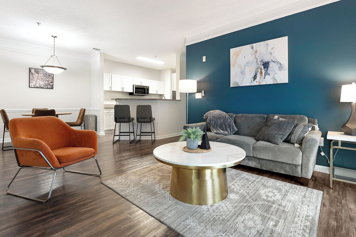 Apartment, 2 Bedrooms | Living area | 50-inch Smart TV with digital channels
