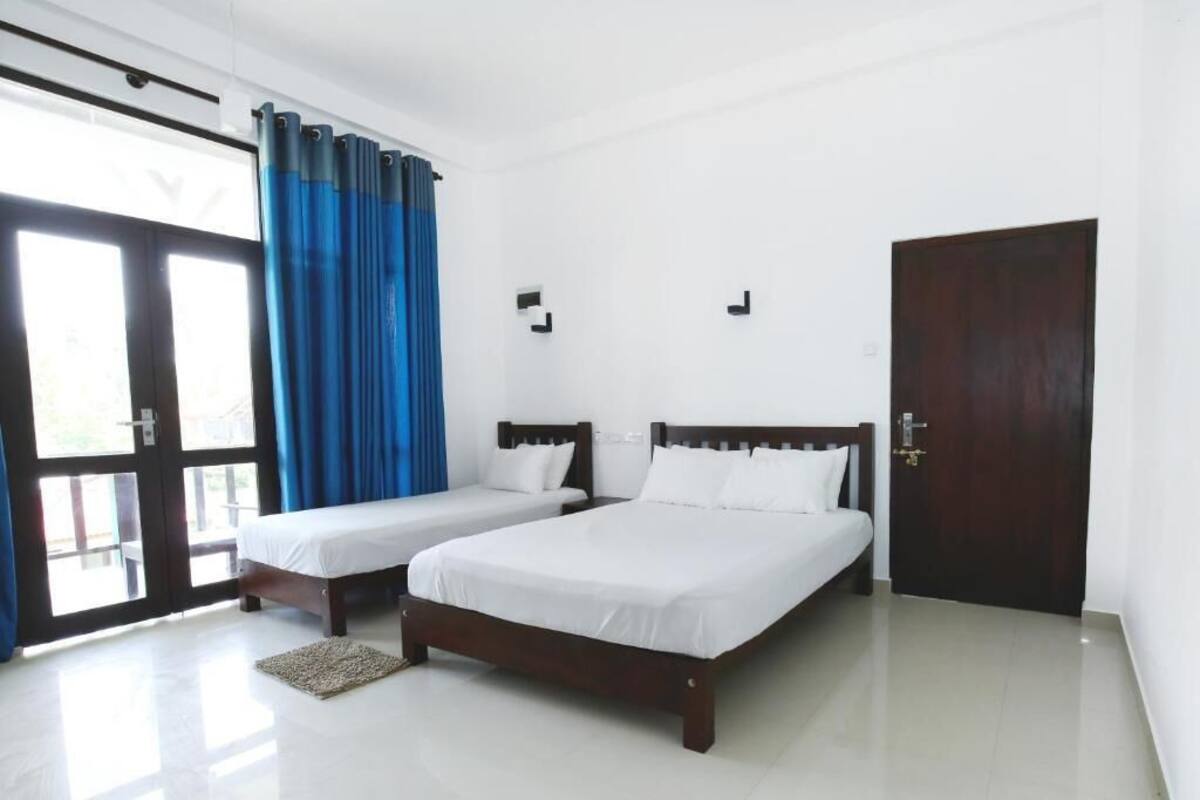 Escritorio y wifi gratis