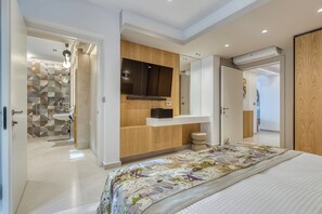 6 chambres, bureau, fer et planche Ă repasser, Wi-Fi