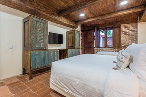 5 camere, ferro/asse da stiro, Wi-Fi, lenzuola